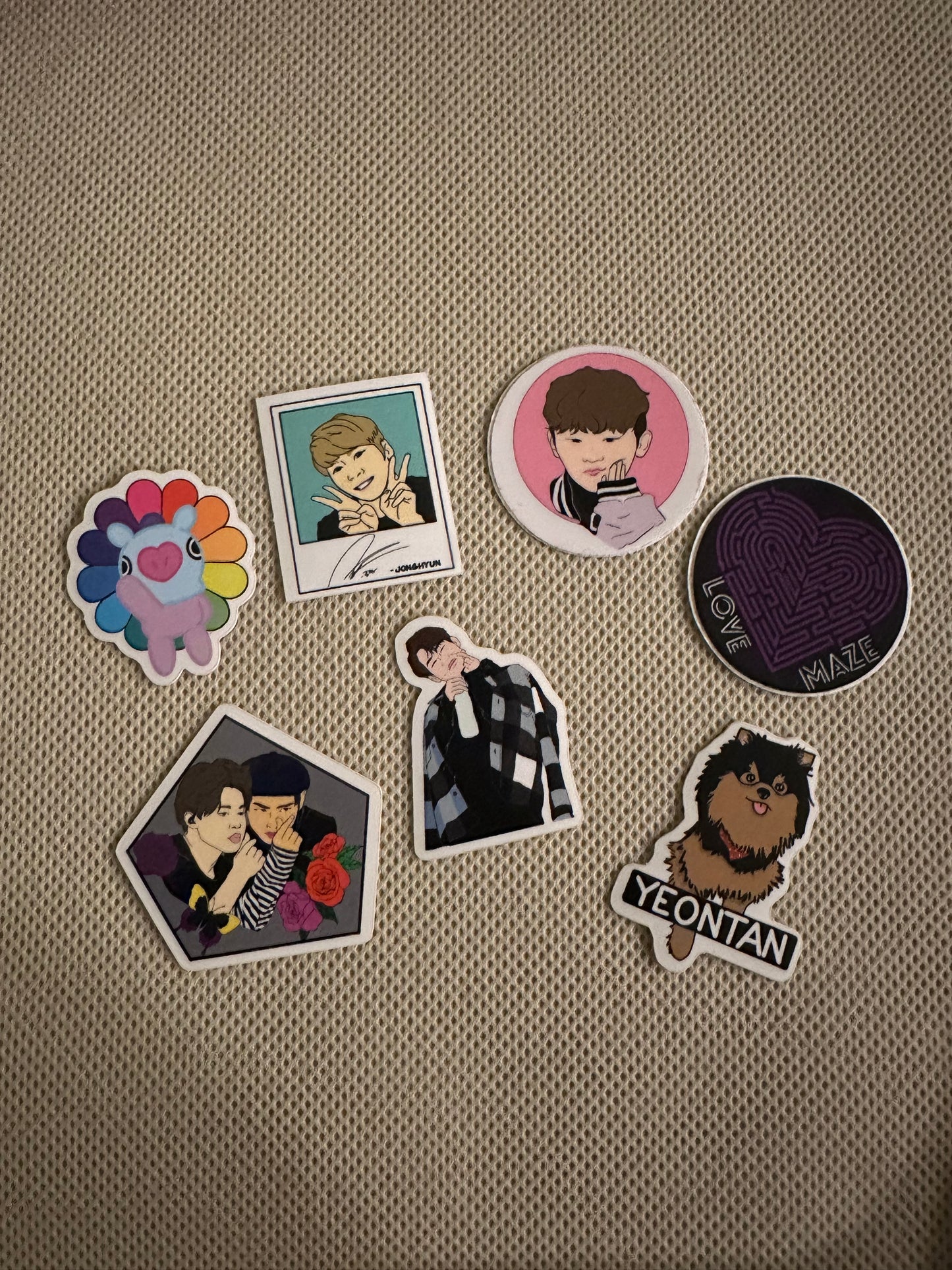 Mini sticker
