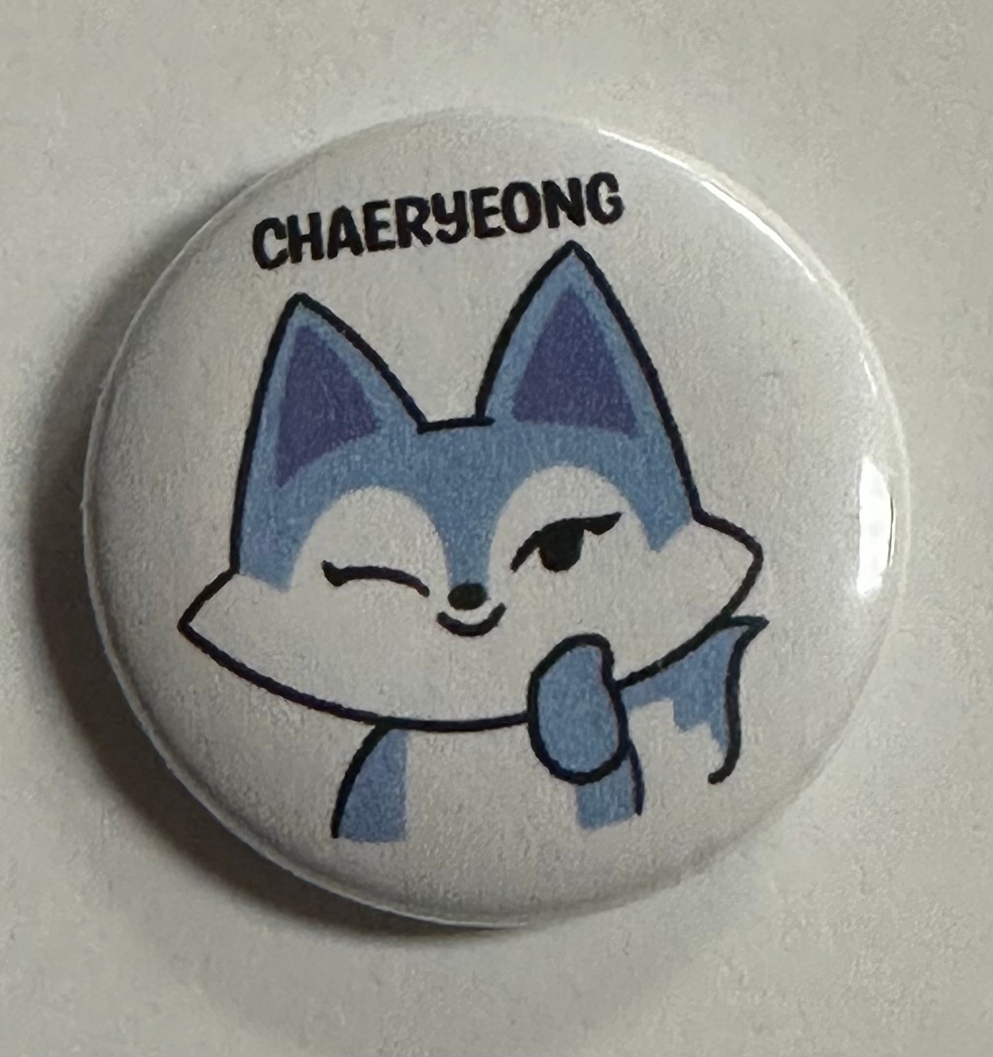 Itzy mini buttons